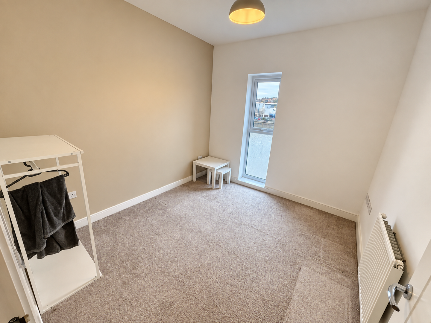 2 bed property in Edwardian Mews, Newport